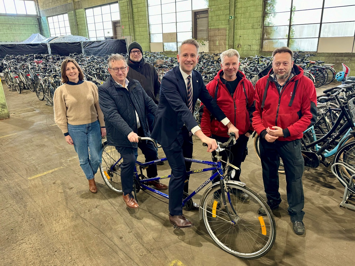 Fietsendienst van Stad Brugge verhuist naar een nieuwe locatie