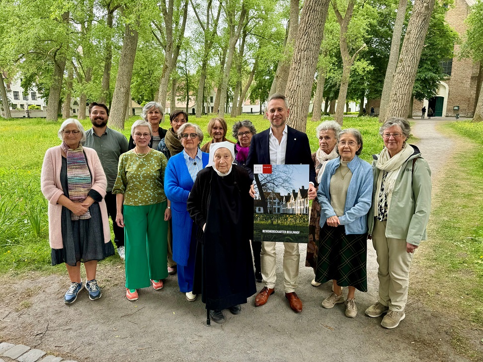 Bewonerscharter Begijnhof Brugge ondertekend