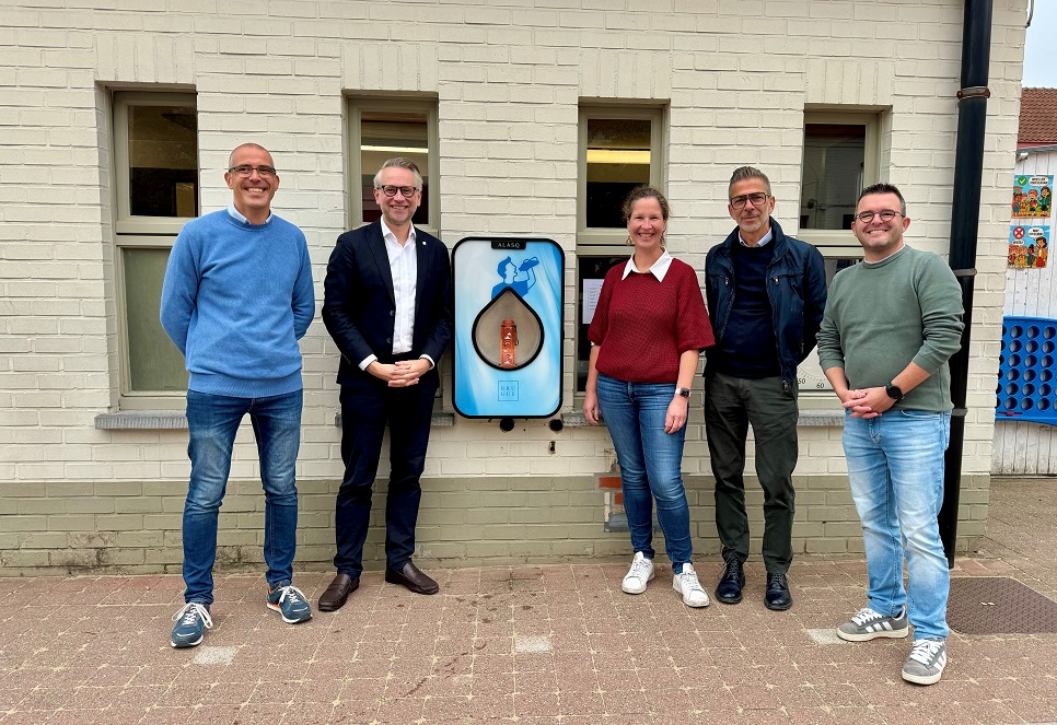 Nieuwe drinkwaterfonteinen in school- en sportgebouwen: gezond, duurzaam en gebruiksvriendelijk