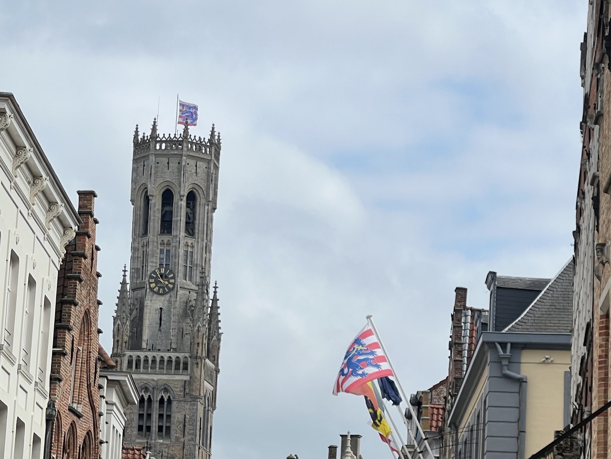 Brugge scherpt gedragscode aan voor toeristische wandelingen