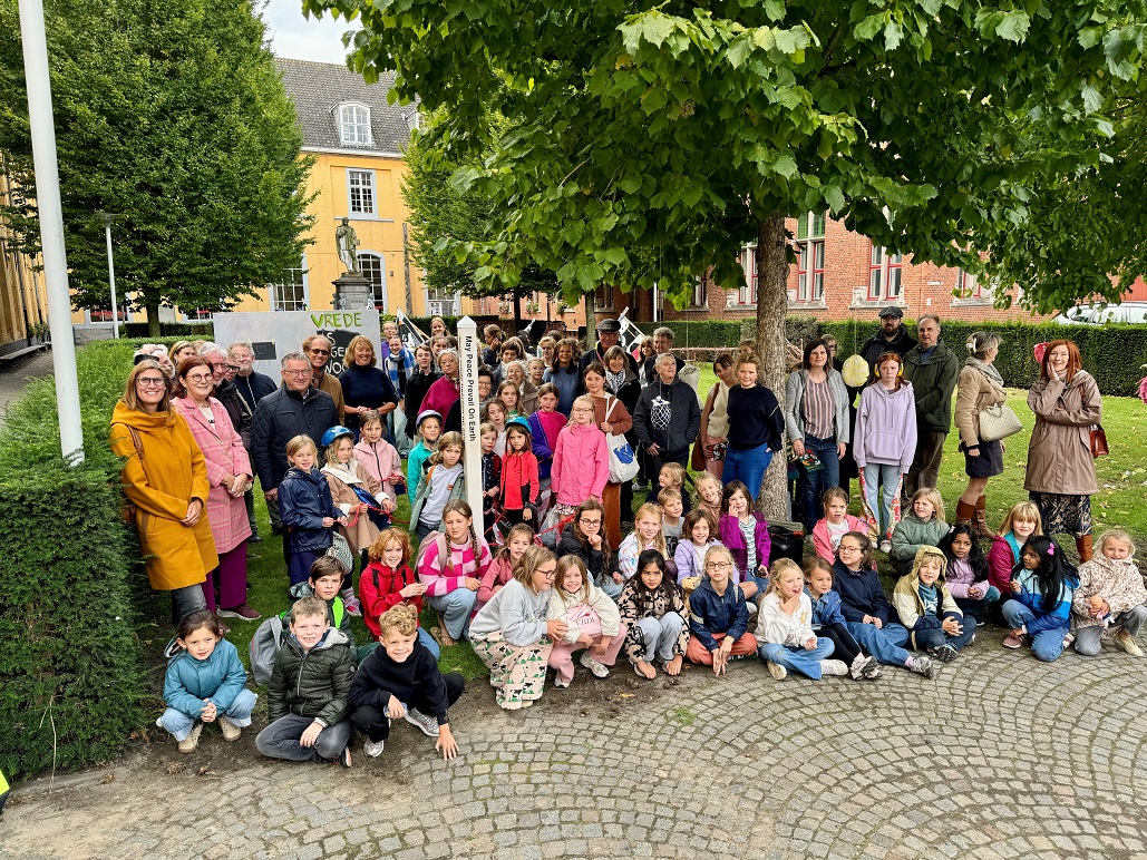 Brugse Vredespaal in de kijker gezet