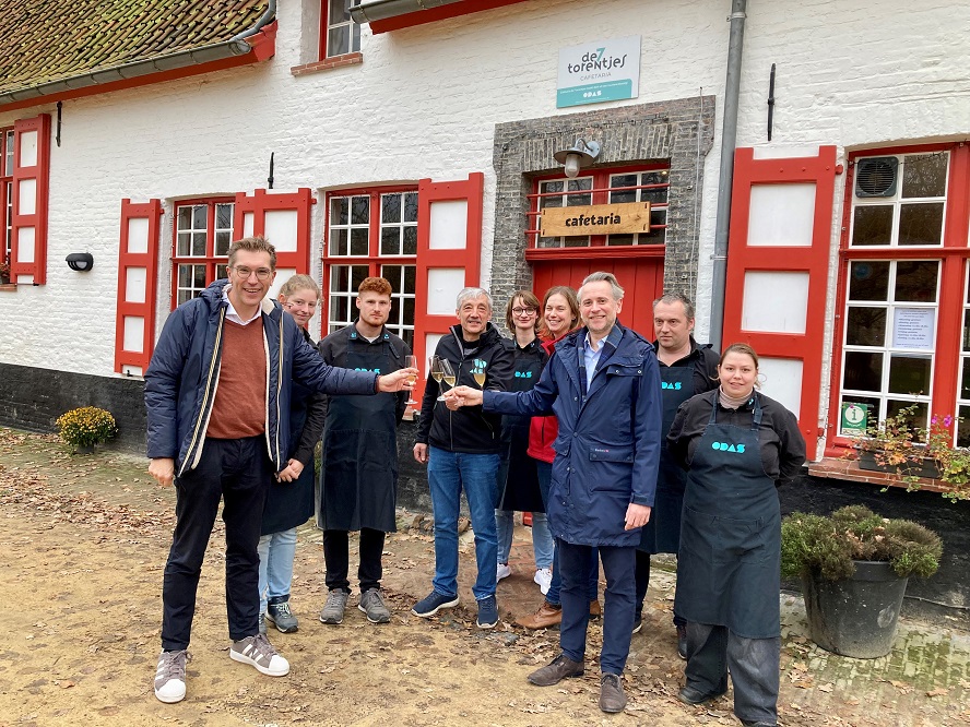 Stad Brugge verlengt samenwerking met ODAS voor uitbating cafetaria Kinderboerderij