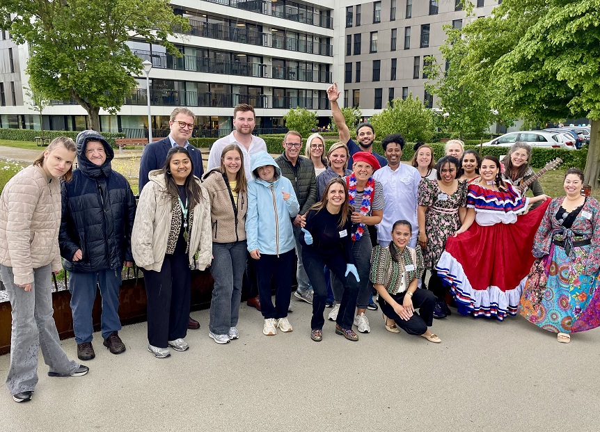 Buurtfeest aan de Kerkebeek in Sint-Michiels zet in op verbinding