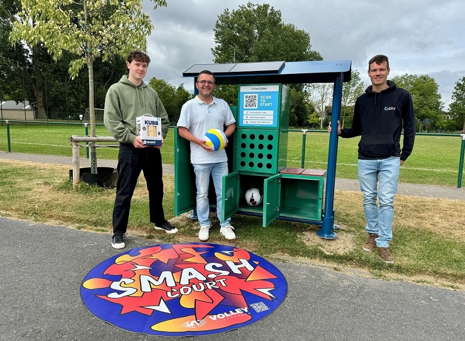 UrbanCubby: nieuwe slimme kluisjes vol sport- en spelmateriaal op site Gulden Kamer en Koude Keuken in Brugge