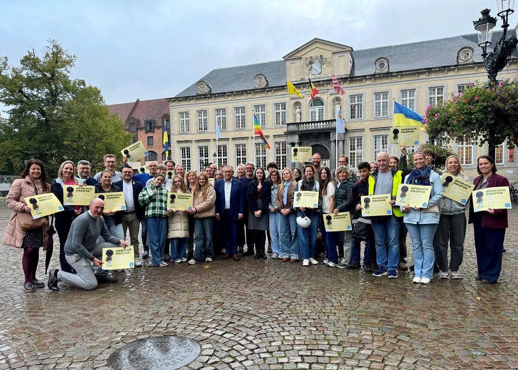 Officiële uitreiking cheques ‘Operatie Proper’ in Brugge